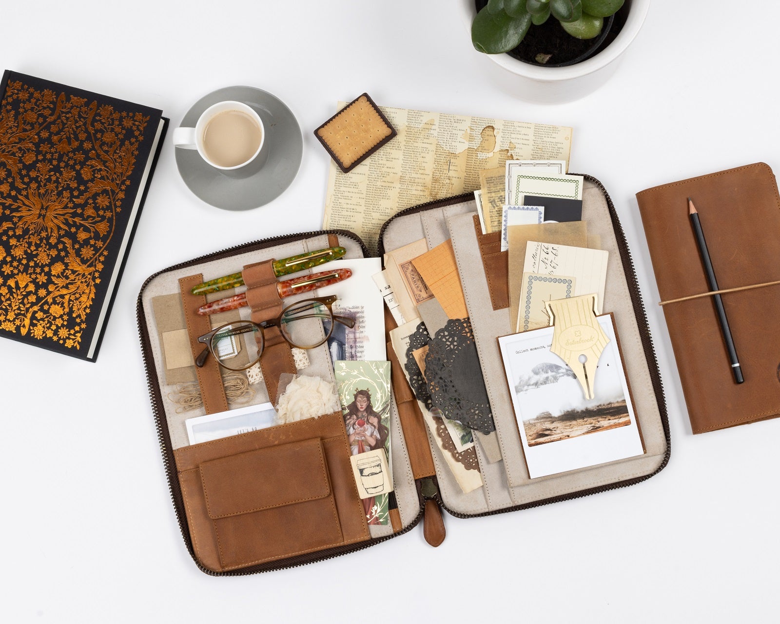 Travel Wallet Organizer Large - Lorton & Horn