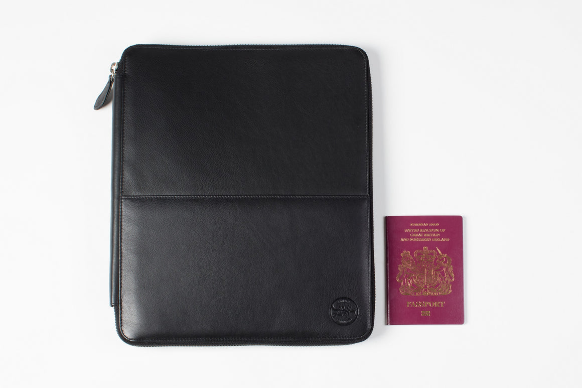 Organizer XL (Black Napa)